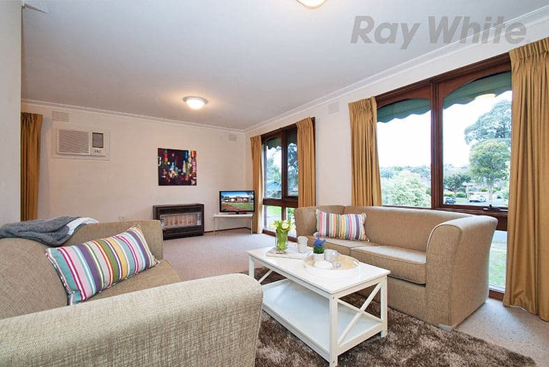 18 ANTHONY Drive, Chirnside Park VIC 3116, Chirnside Park - Thumbnail 3