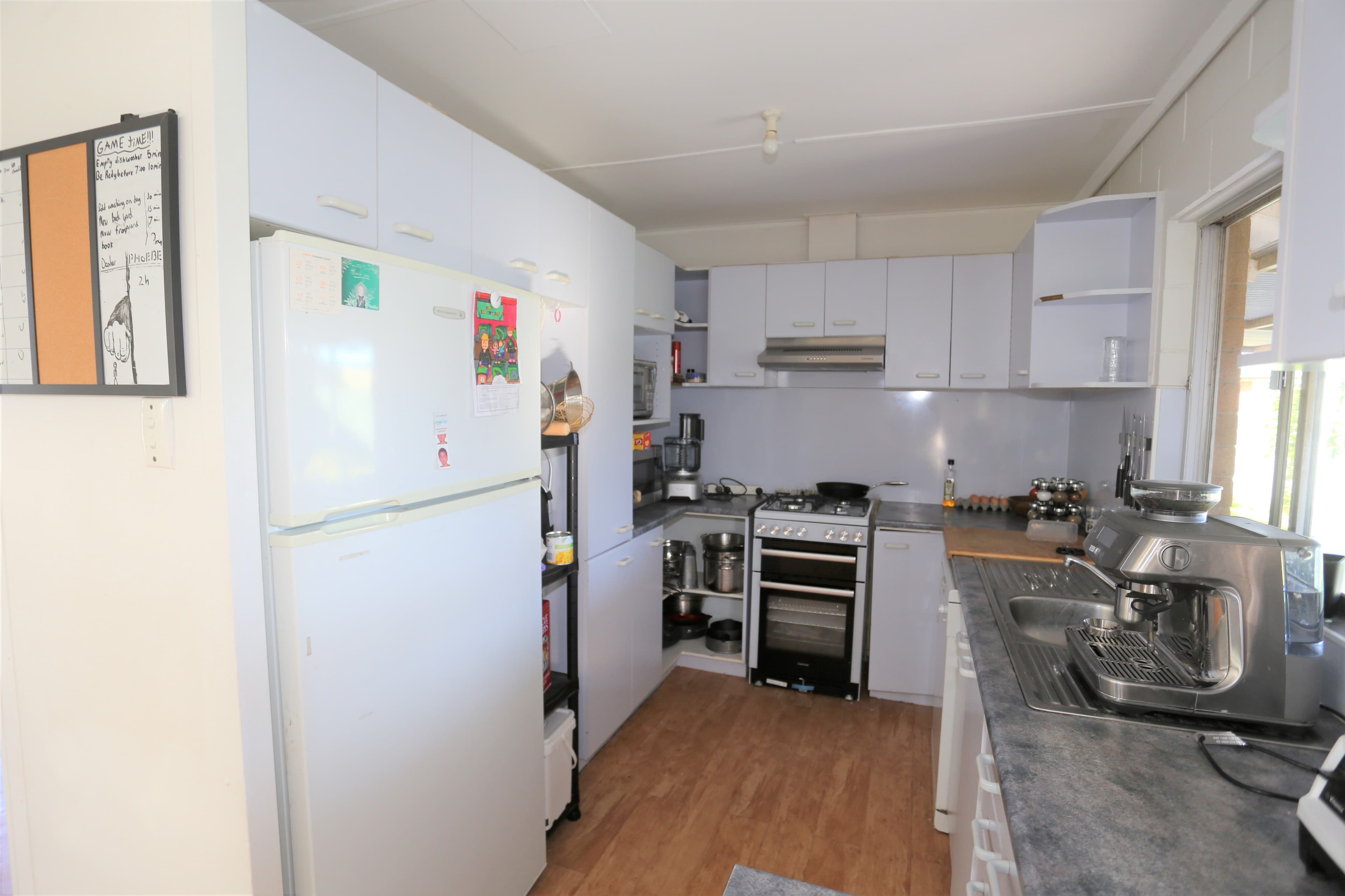 11 Hibiscus Street, Kambalda West WA 6442, Kambalda West - Thumbnail 4