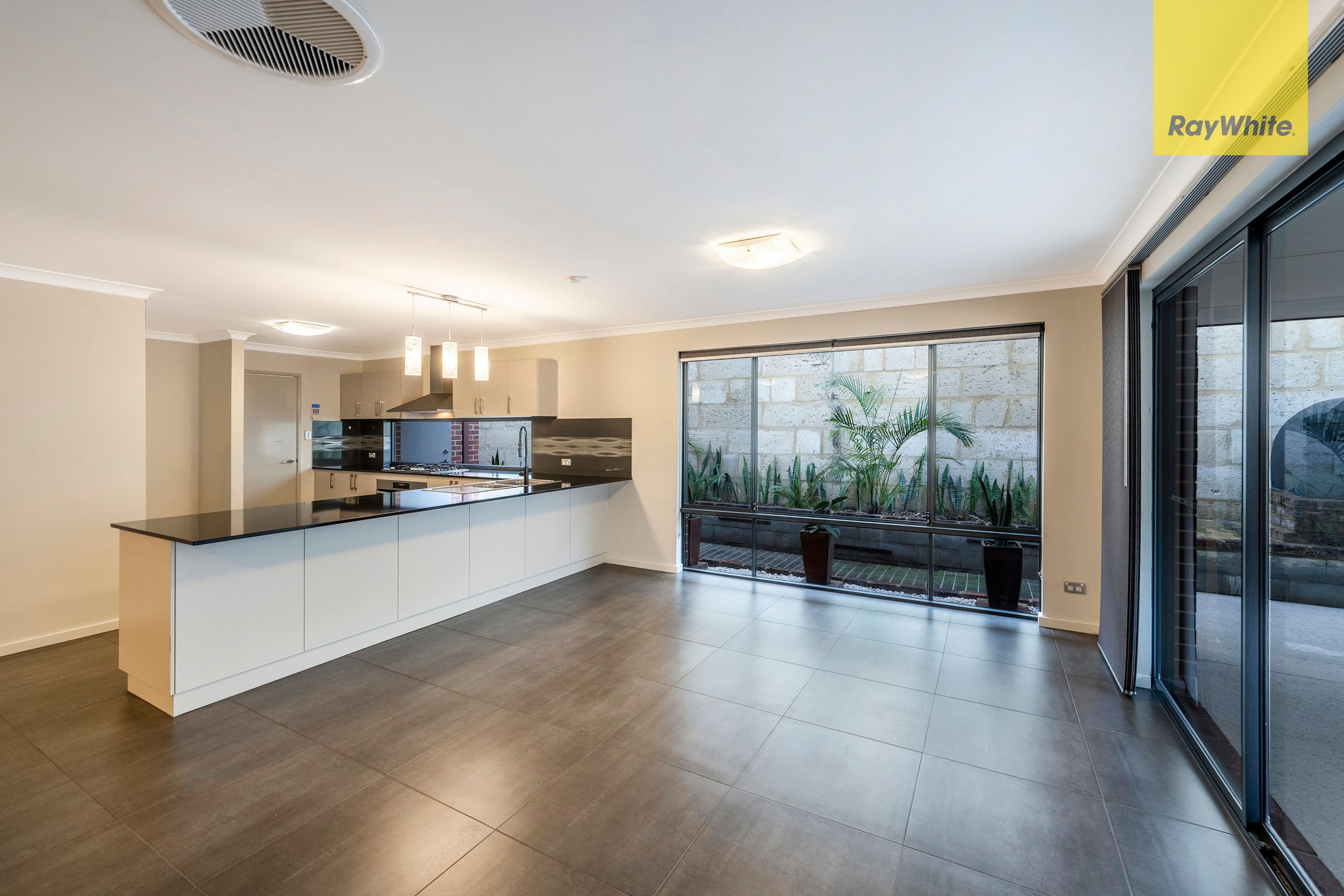 34 Augustus Drive, Jane Brook WA 6056, Jane Brook - Thumbnail 2