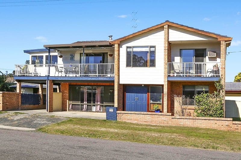 101 Thomas Mitchell Road, KILLARNEY VALE NSW 2261, Killarney Vale - Image 1
