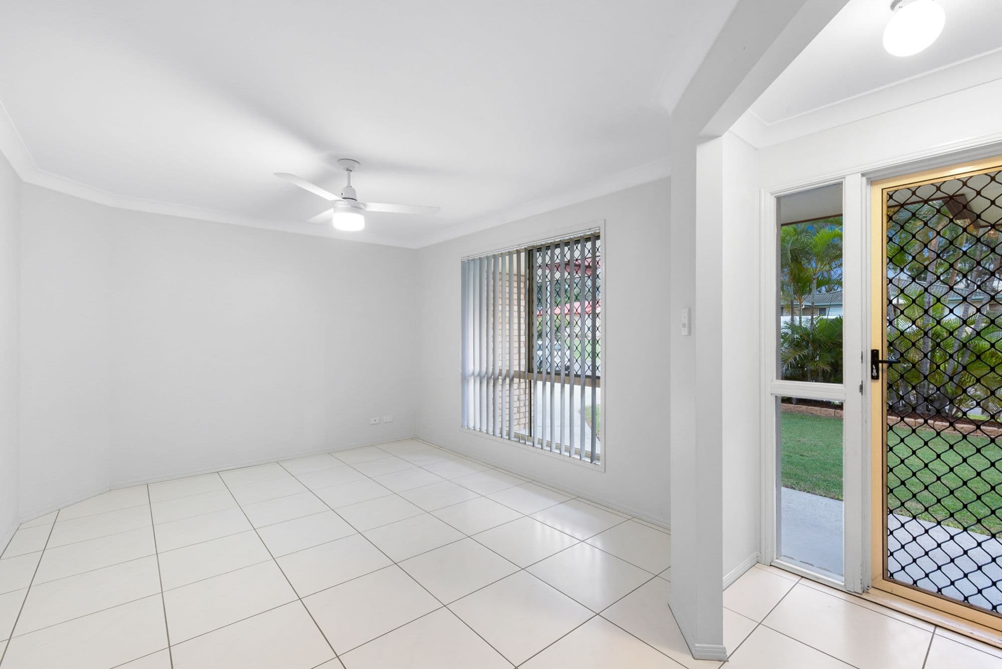 44 Fern Street, Deception Bay QLD 4508, Deception Bay - Thumbnail 3
