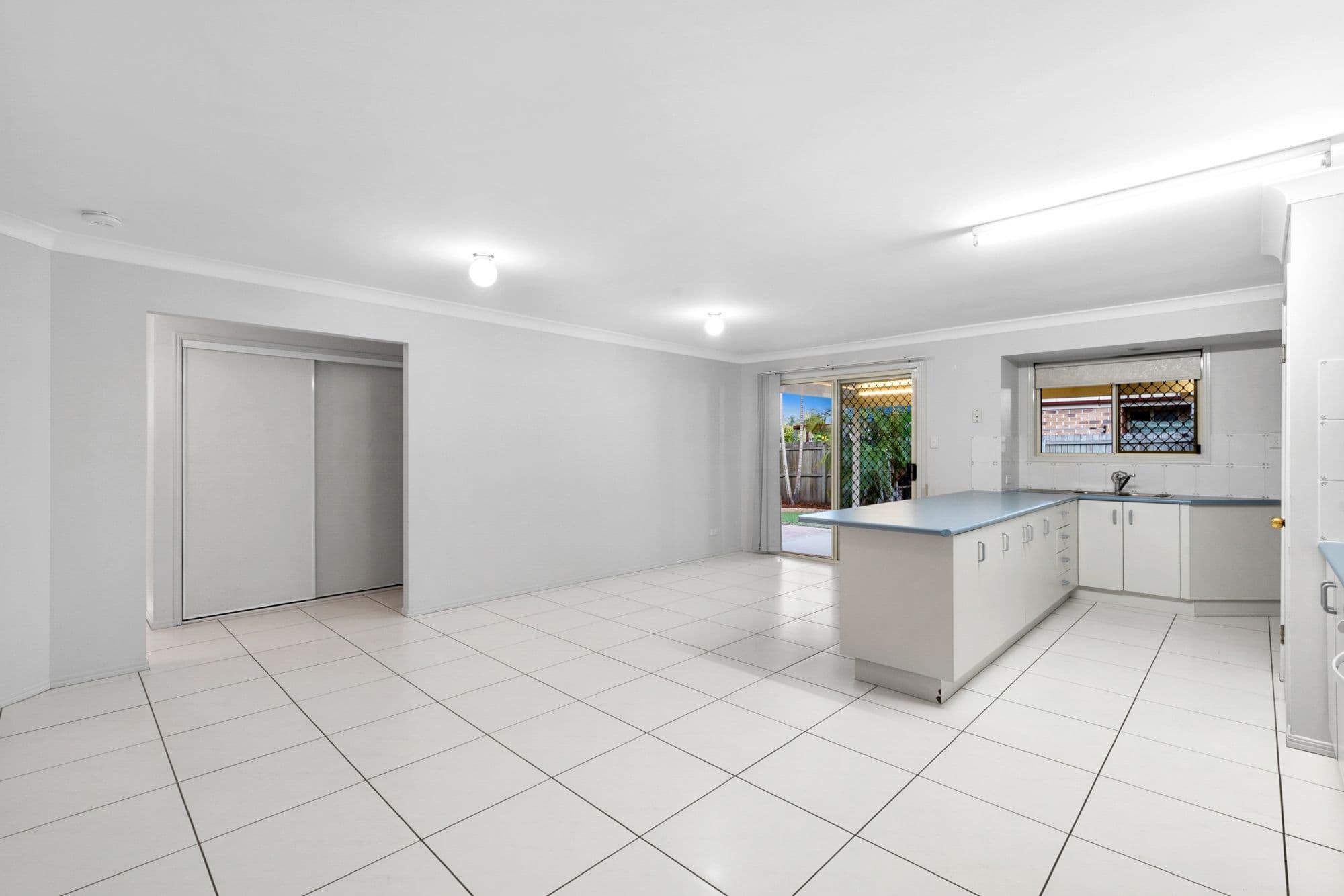 44 Fern Street, Deception Bay QLD 4508, Deception Bay - Thumbnail 5