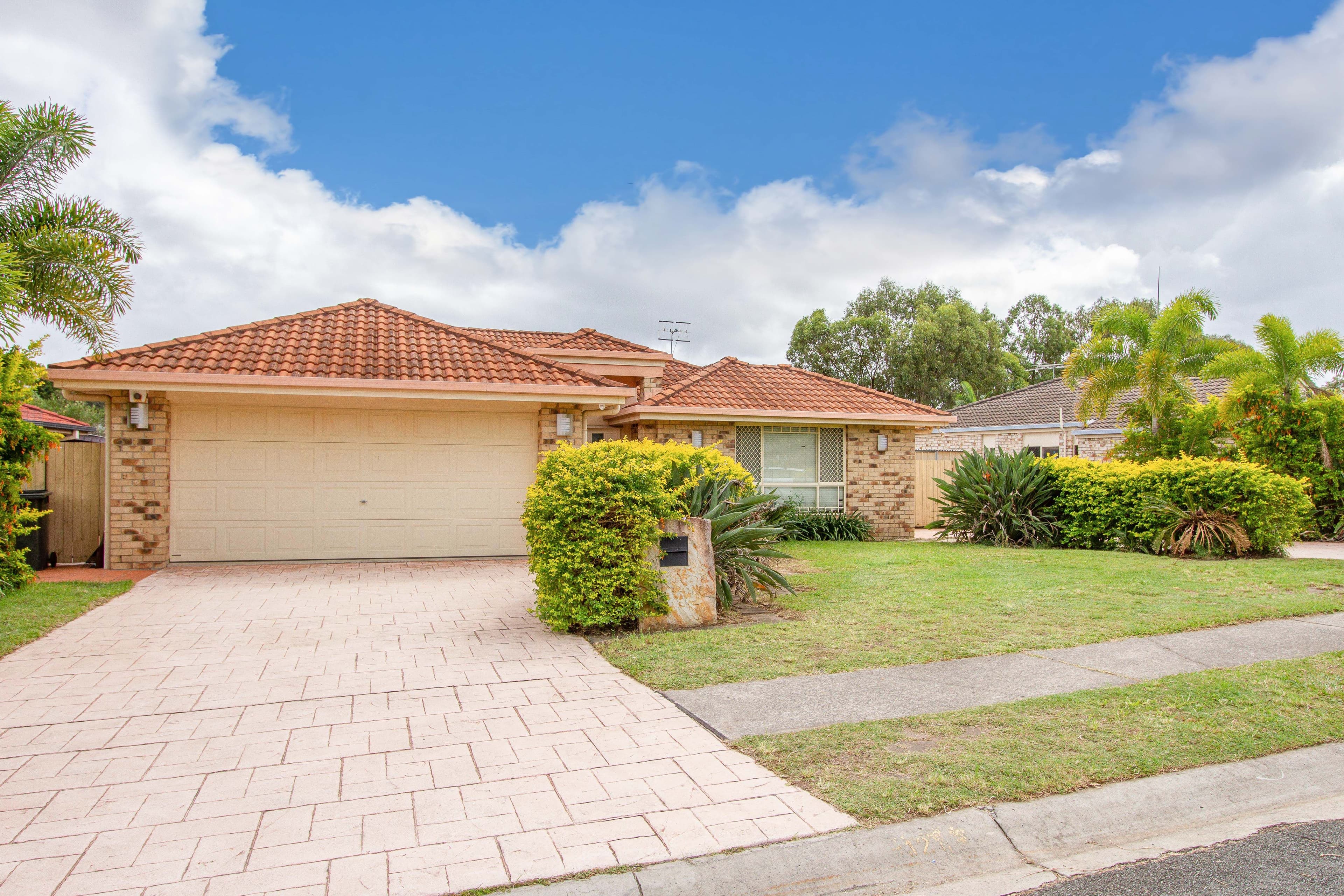 12 William Nixon Way, Edens Landing QLD 4207, Edens Landing - Image 1