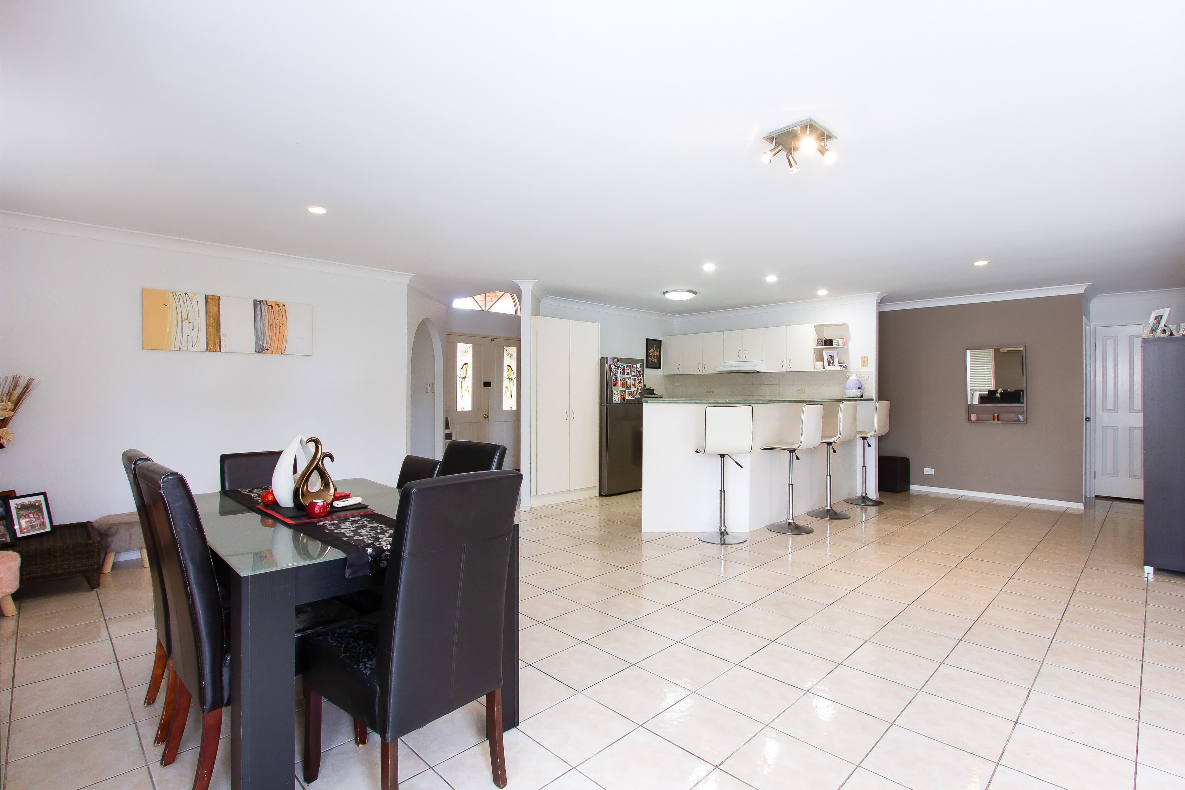 12 William Nixon Way, Edens Landing QLD 4207, Edens Landing - Thumbnail 2