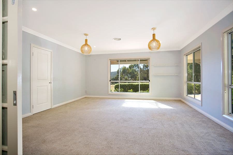 52 Oakey Forest Road, Marrangaroo - Thumbnail 3