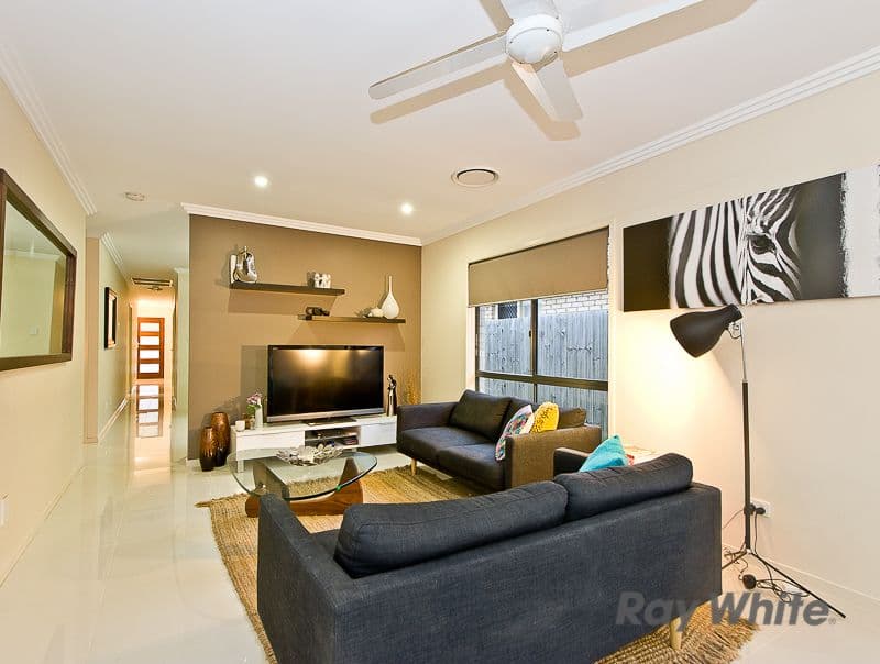 18 Victor Street, BANYO QLD 4014, Banyo - Thumbnail 3