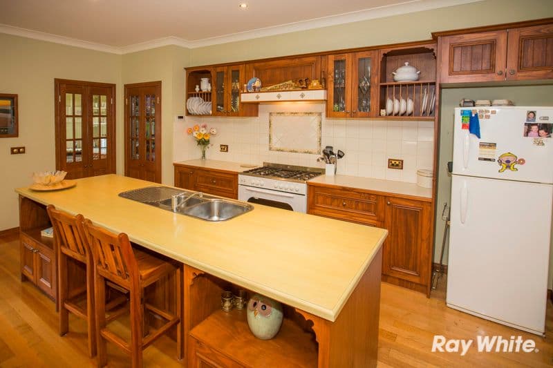 18 Eventide Rise, PAKENHAM VIC 3810, Pakenham - Thumbnail 2