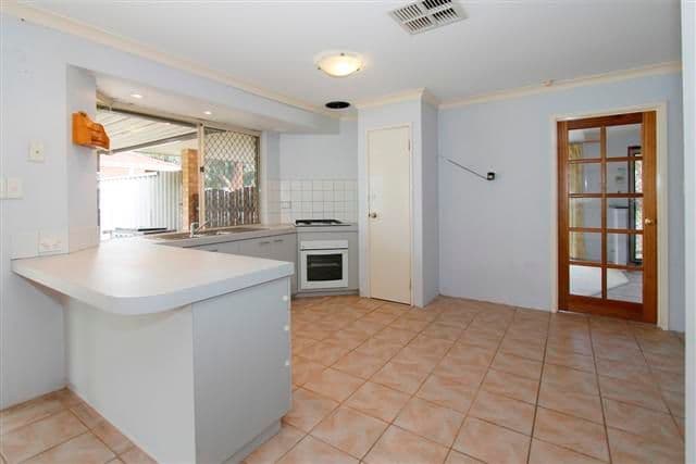 5 Dempsey Place, KENWICK WA 6107, Kenwick - Thumbnail 2