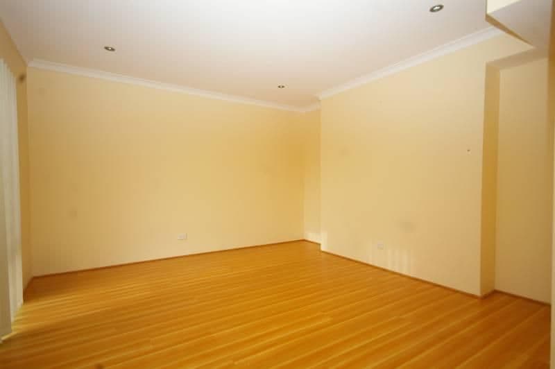 19 Renner Circle, WANNEROO WA 6065, Wanneroo - Thumbnail 7