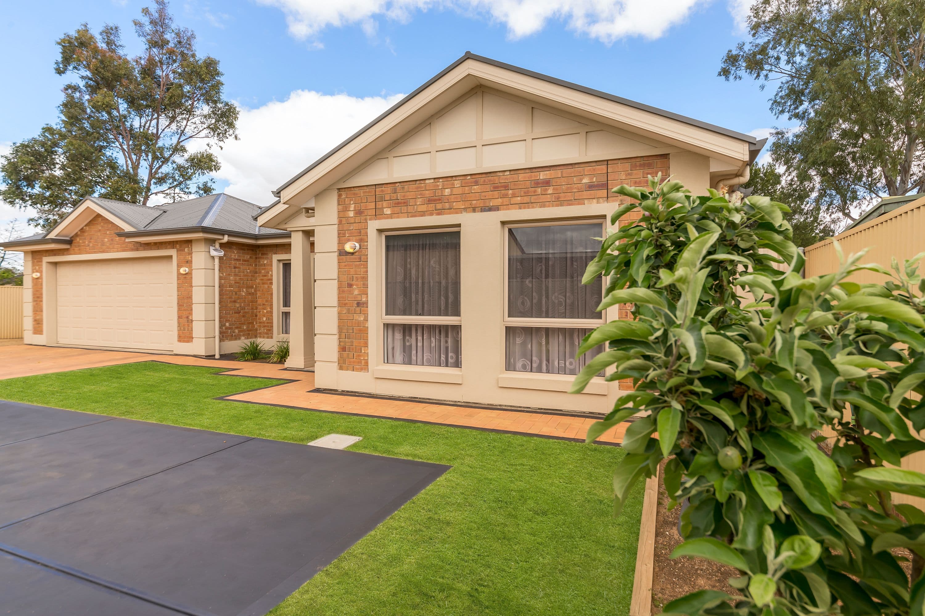 4/76 The Esplanade, Caroline Springs - Image 1