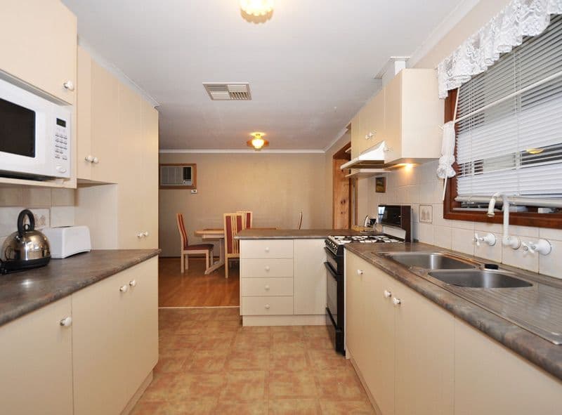 2 Finland Court, HACKHAM WEST SA 5163, Hackham West - Thumbnail 5