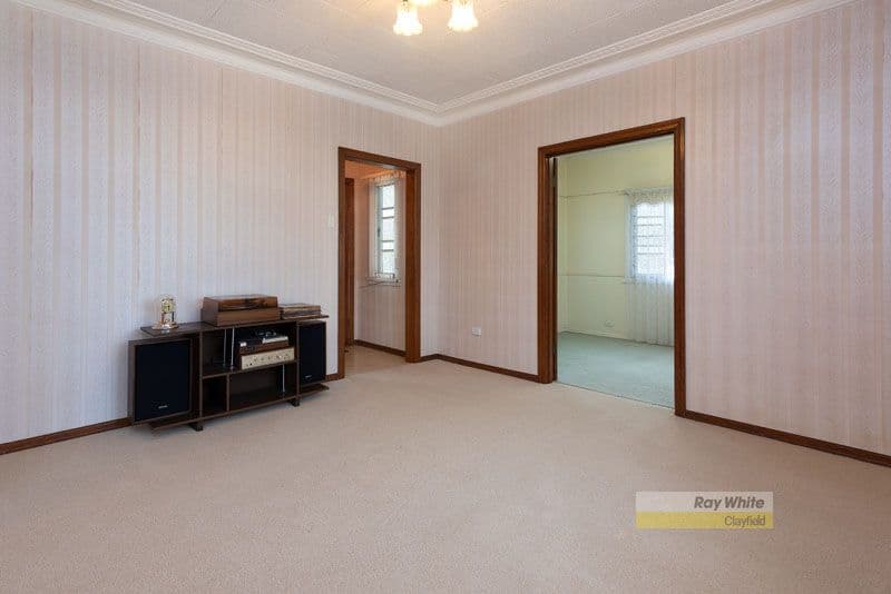 24 Wade Street, Wavell Heights QLD 4012, Wavell Heights - Thumbnail 3