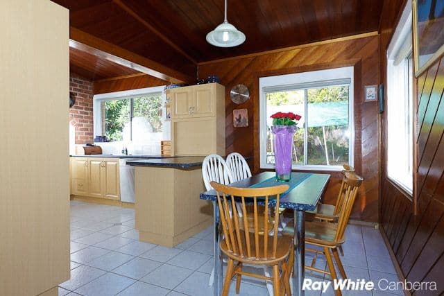 8 Deeban Place, NARRABUNDAH ACT 2604, Narrabundah - Thumbnail 6