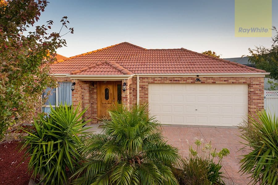 19 Mosman Way, Craigieburn VIC 3064, Craigieburn - Image 1