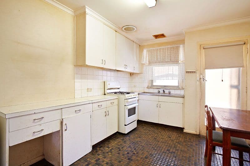 143 Moreland Road, COBURG VIC 3058, Coburg - Thumbnail 2