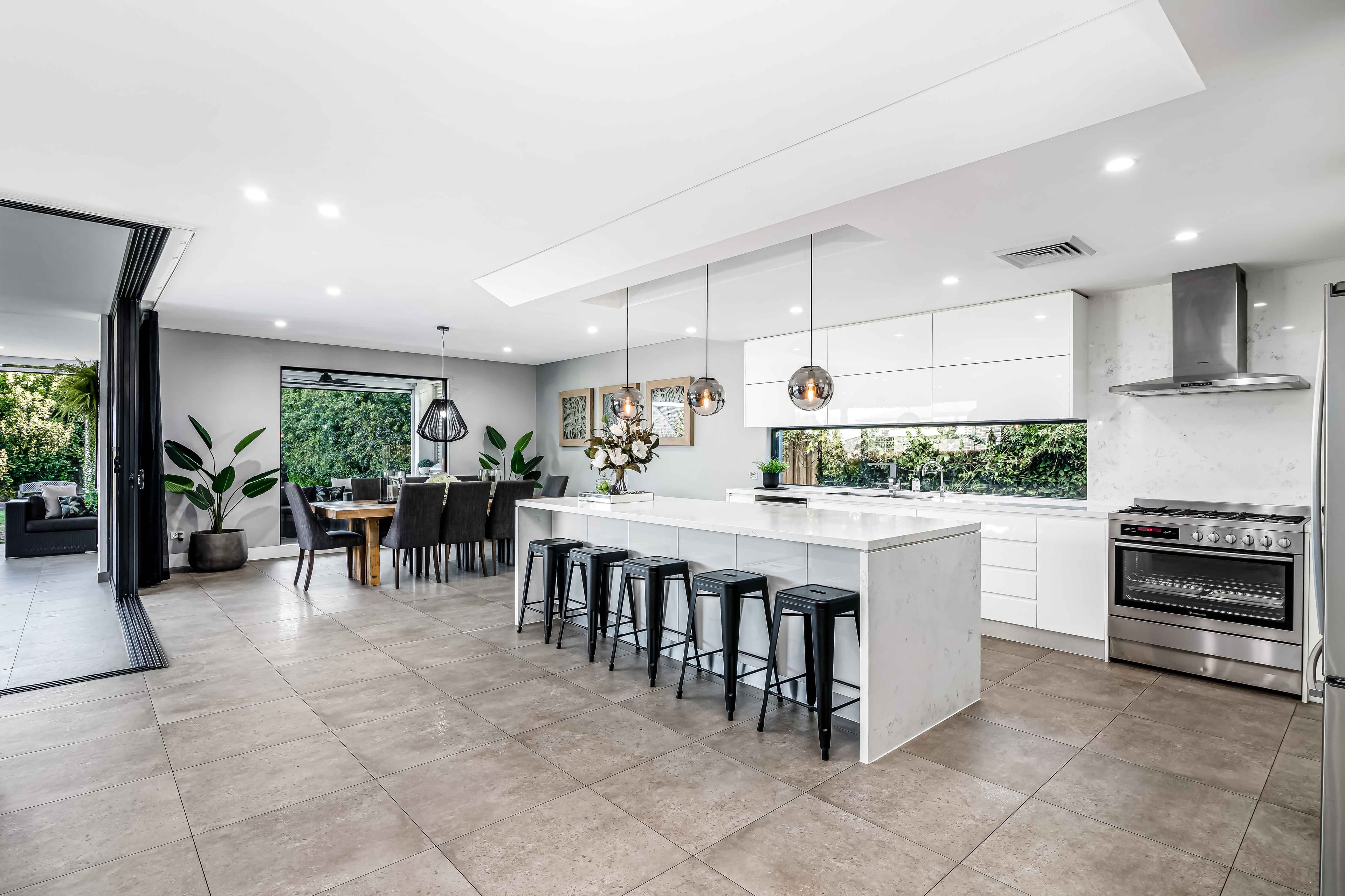5 Settler Court, Carnes Hill NSW 2171, Carnes Hill - Thumbnail 2