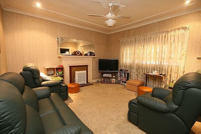 44 Griffiths Avenue, PUNCHBOWL NSW 2196, Punchbowl - Thumbnail 3