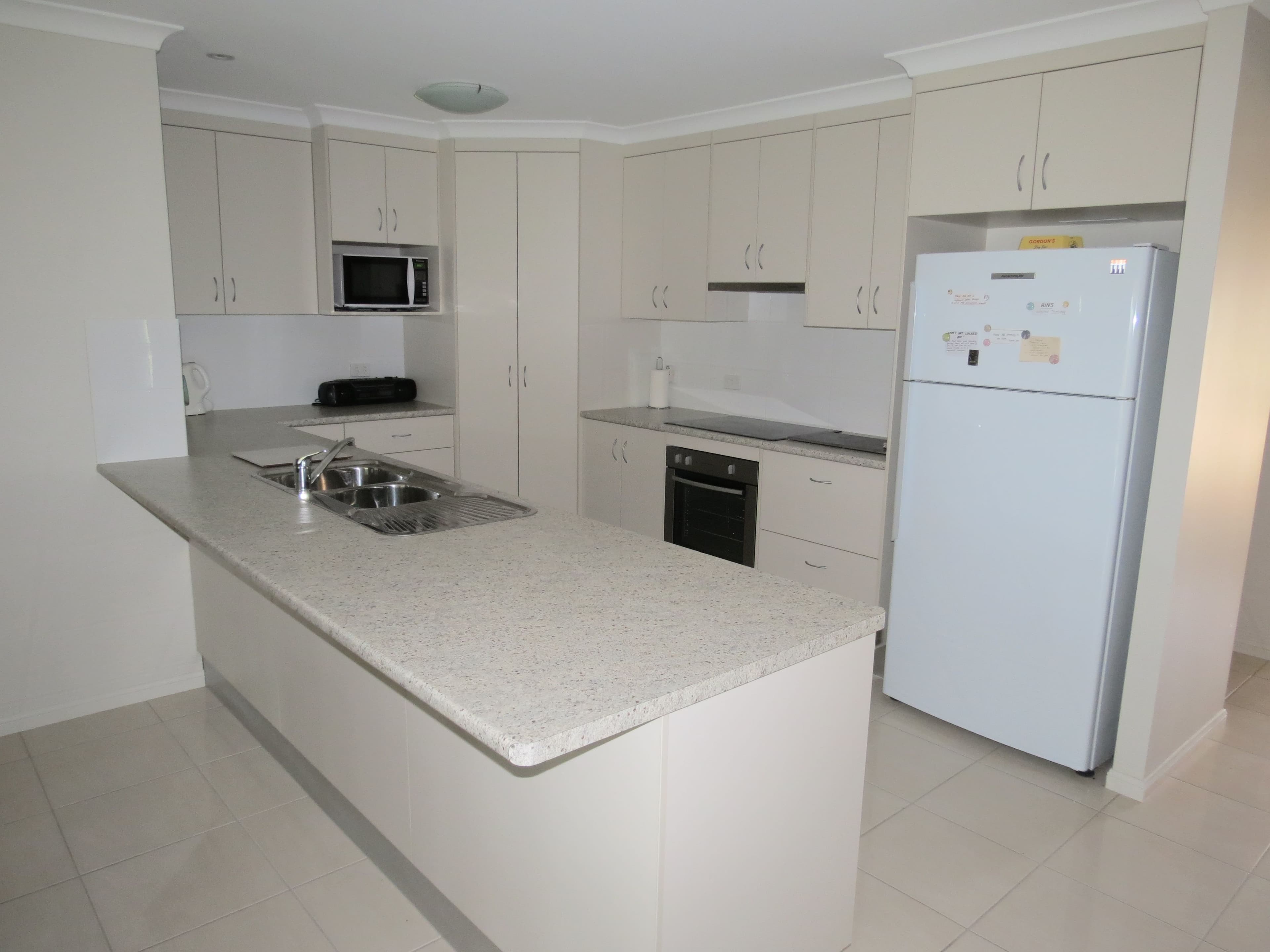 15 Kassidy Drive, Emerald QLD 4720, Emerald - Thumbnail 3