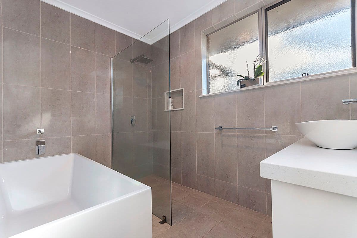 3 Cecil Street, Warrnambool VIC 3280, Warrnambool - Thumbnail 5