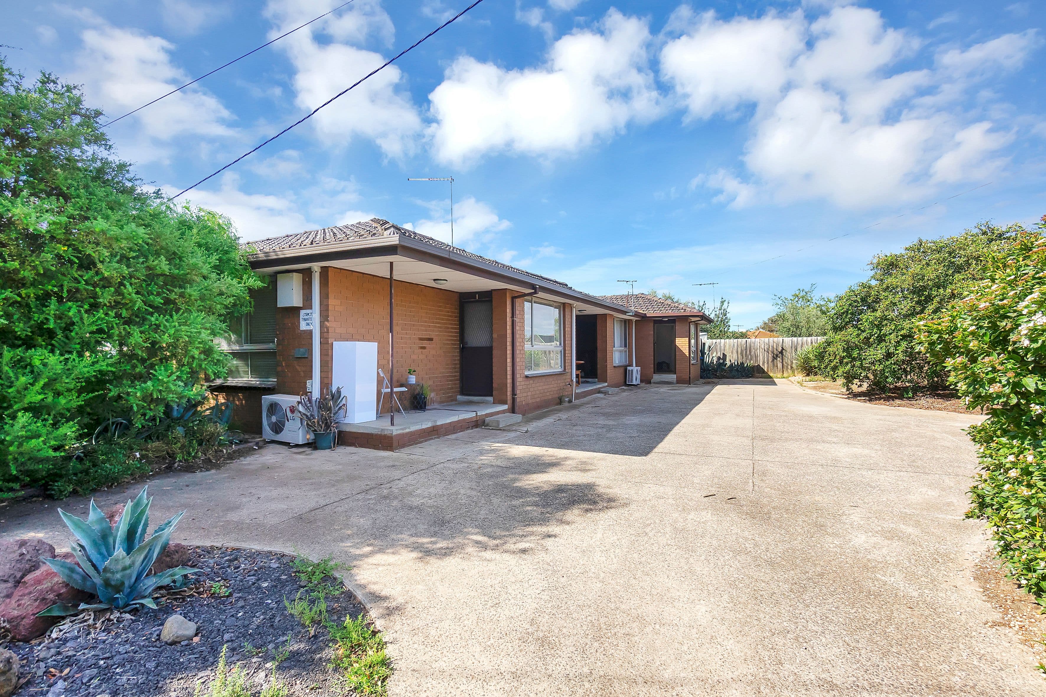 24 Sinns Avenue, Werribee VIC 3030, Werribee - Image 1