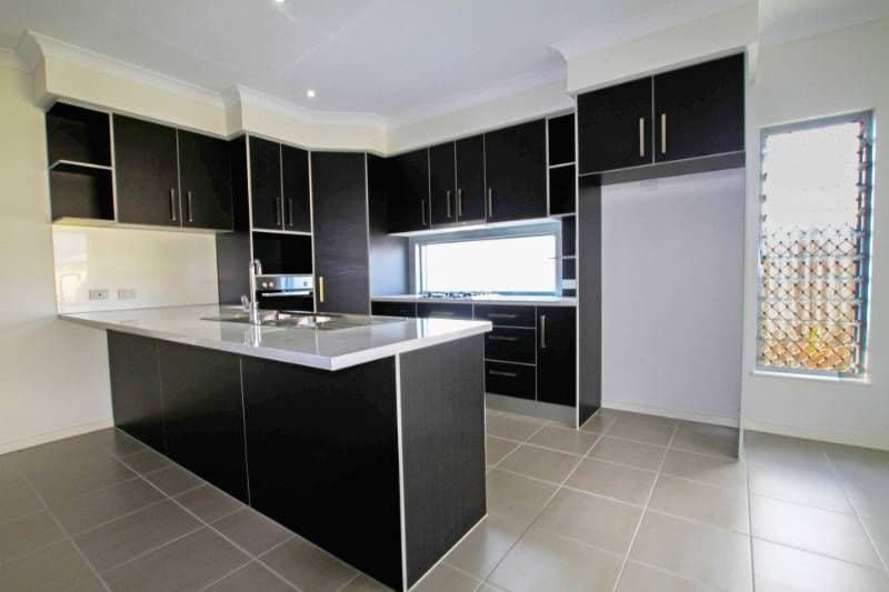 42 Fossilbrook Bend, TRINITY PARK QLD 4879, Trinity Park - Thumbnail 3