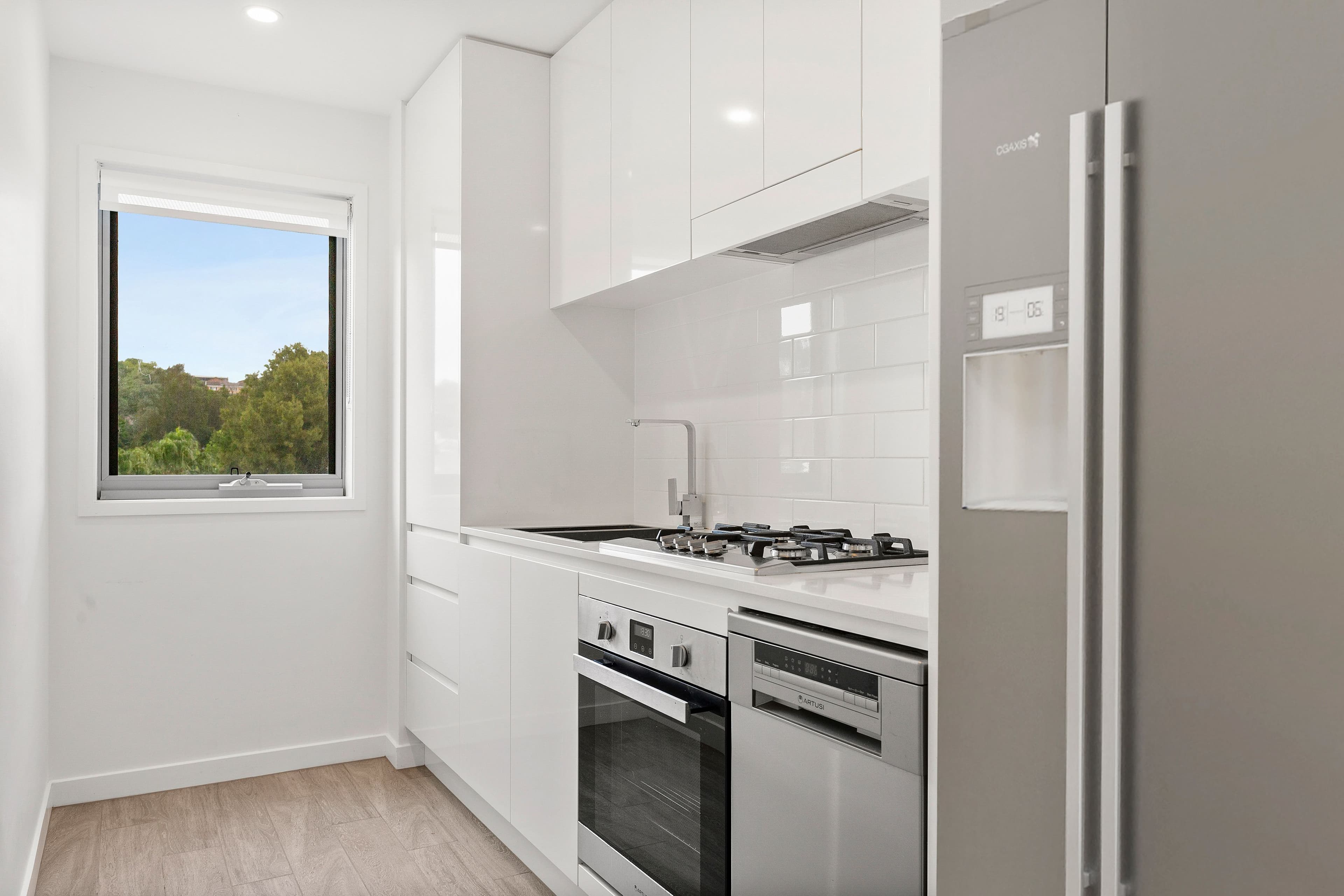 115/1 Evelyn Court, Shellharbour City Centre NSW 2529, Shellharbour City Centre - Thumbnail 2