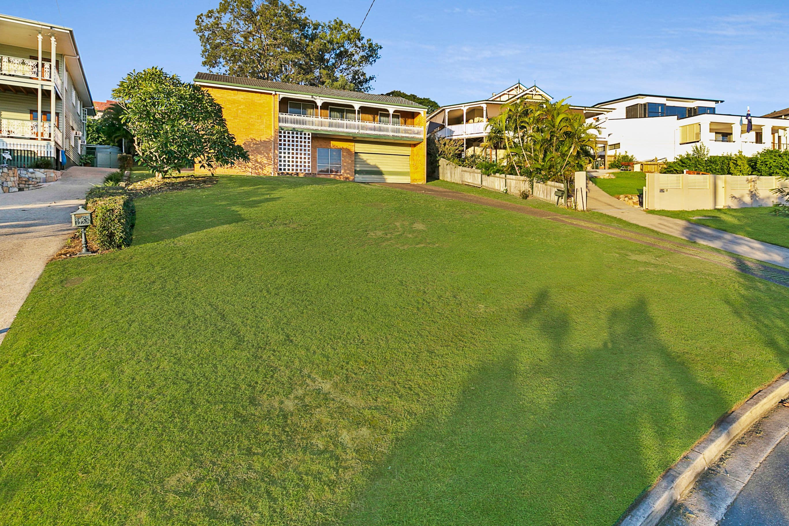 16 Sirius Street, Coorparoo QLD 4151, Coorparoo - Thumbnail 3