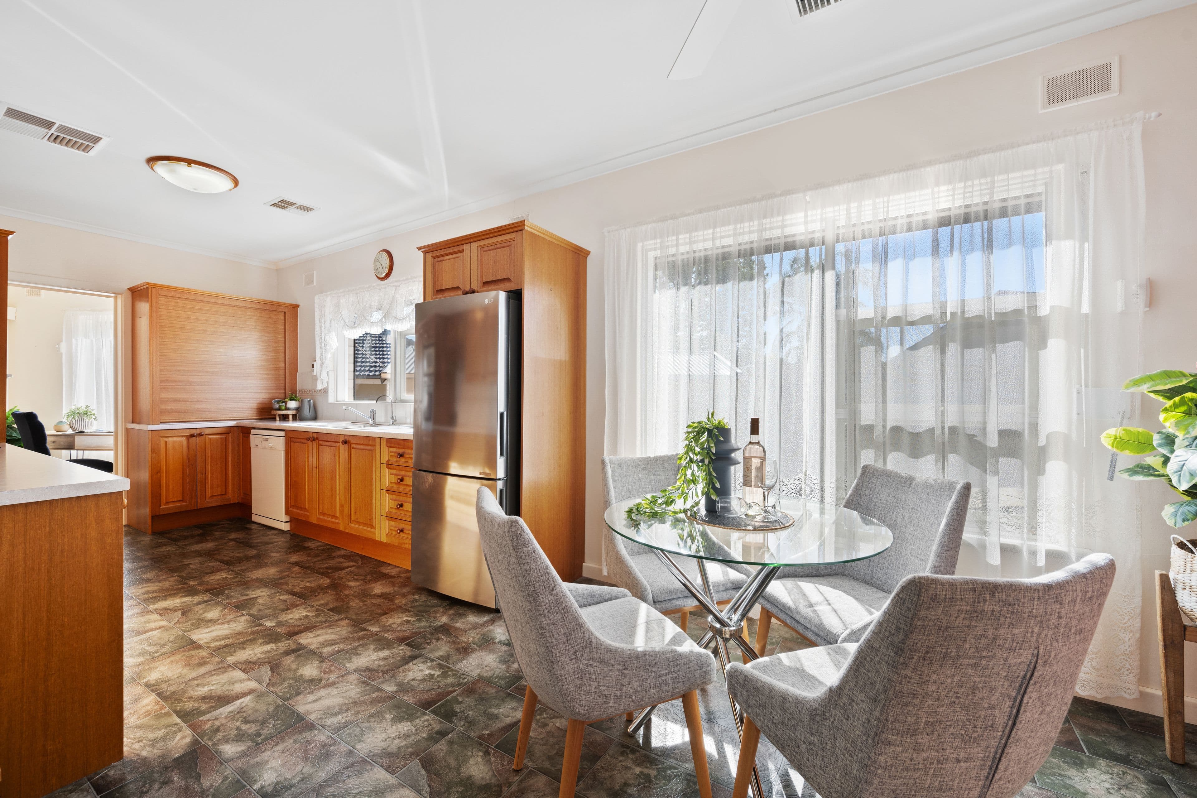 9 Belleview Avenue, Panorama SA 5041, Panorama - Thumbnail 6