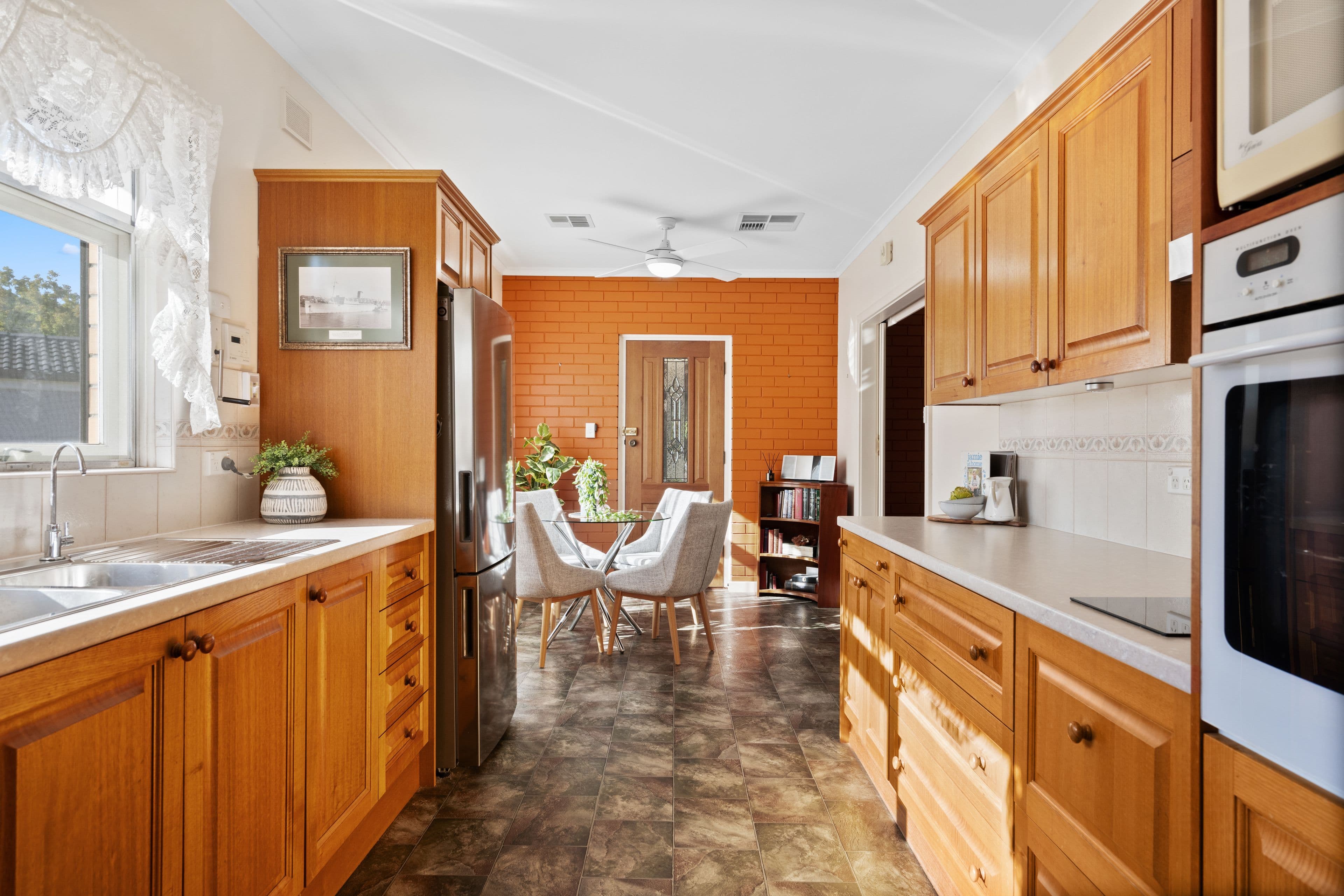 9 Belleview Avenue, Panorama SA 5041, Panorama - Thumbnail 7