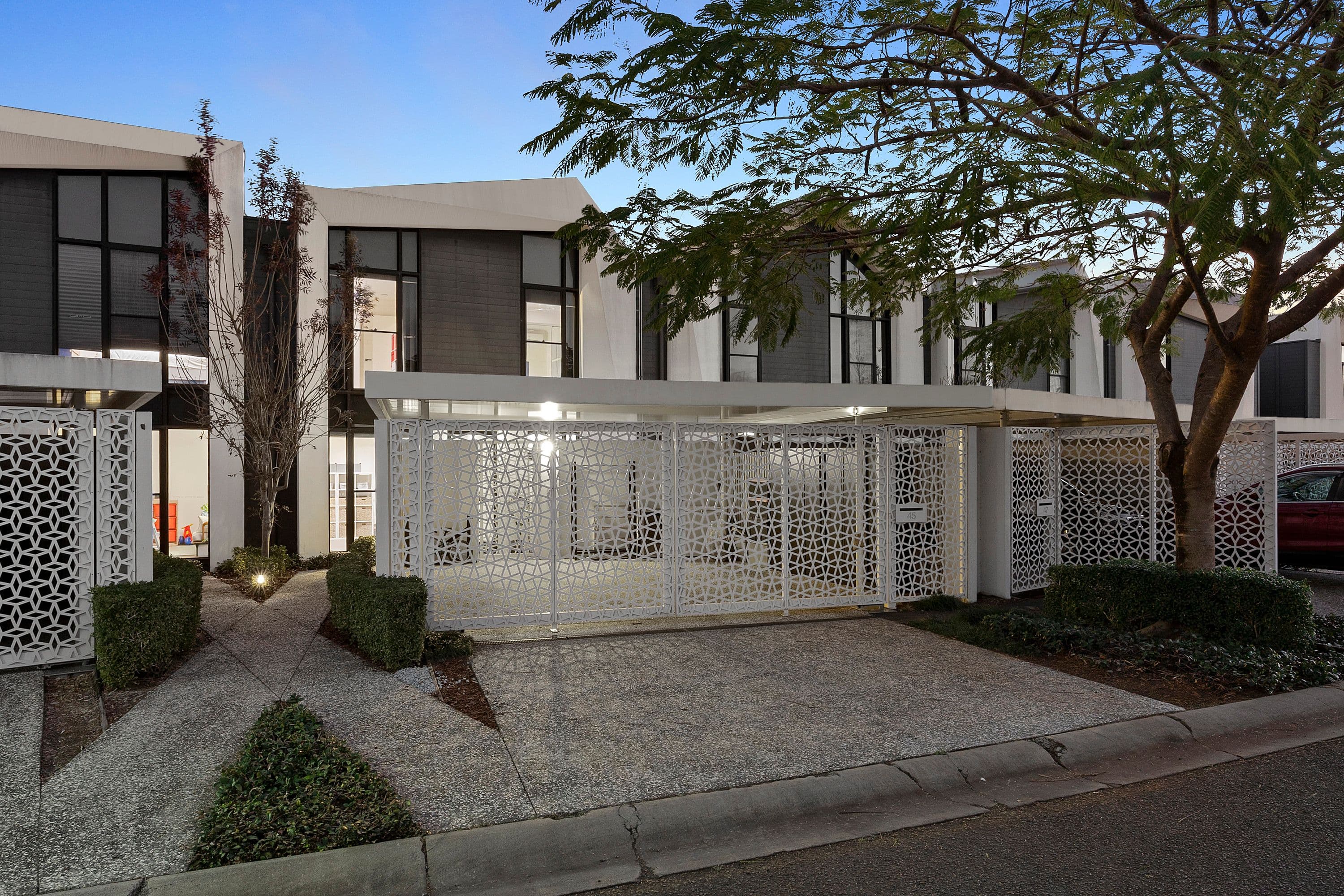 45 Peninsula Drive, Robina QLD 4226, Robina - Thumbnail 4