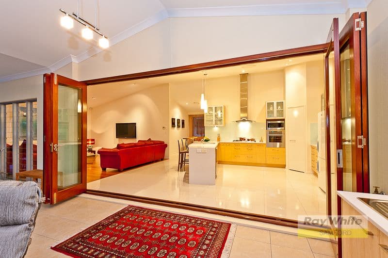 28 Honeywood Court, SAMFORD VALLEY QLD 4520, Samford Valley - Thumbnail 3