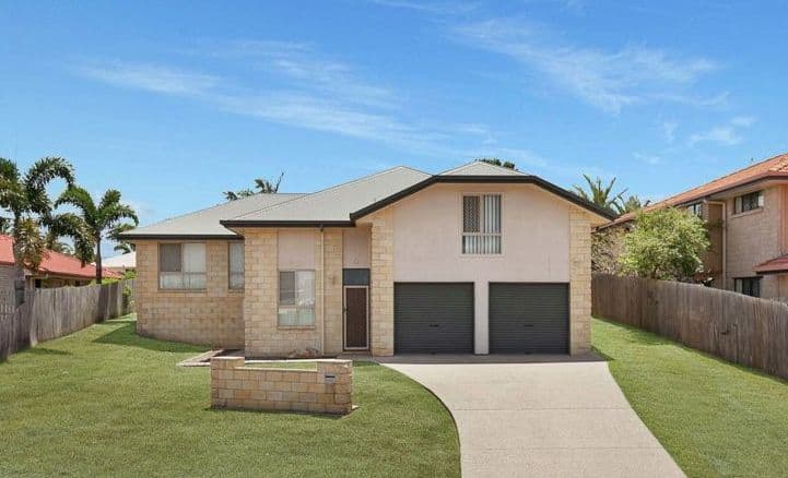 17 Arlington Court, Kawungan QLD 4655, Kawungan - Image 1