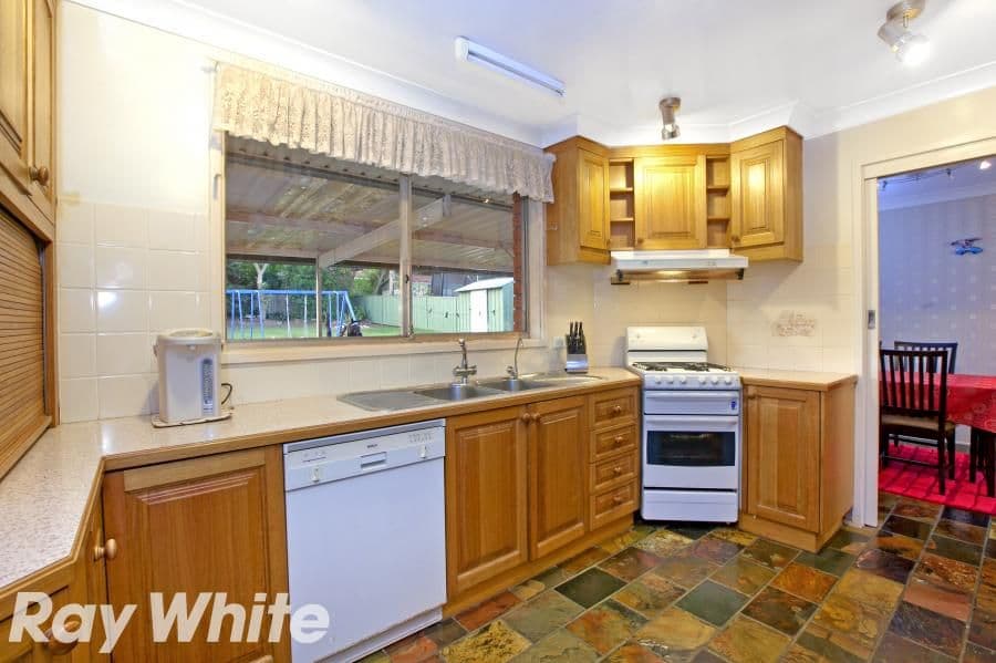 29 Vanessa Avenue, BAULKHAM HILLS NSW 2153, Baulkham Hills - Thumbnail 3