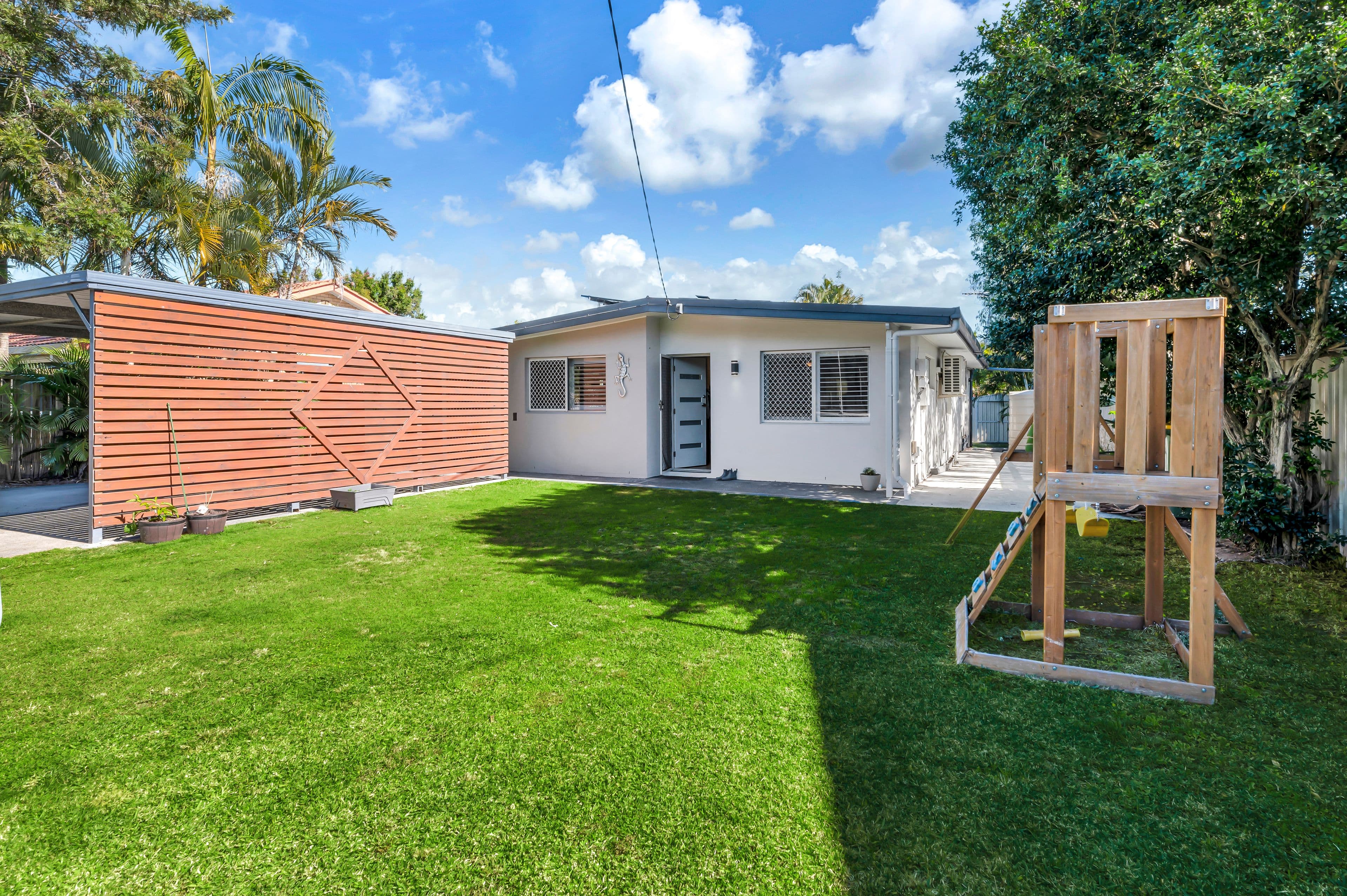 214 Oxley Drive, Coombabah QLD 4216, Coombabah - Thumbnail 3