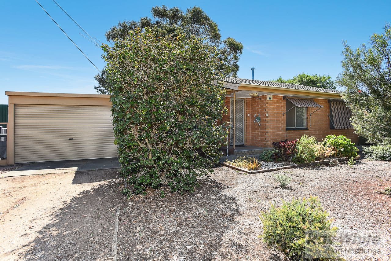 7 Alban Street, Christie Downs SA 5164, Christie Downs - Image 1