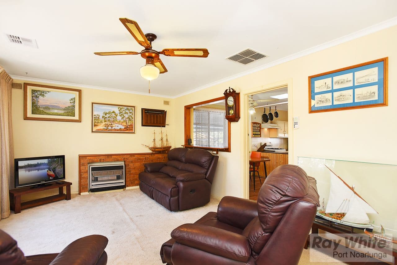 7 Alban Street, Christie Downs SA 5164, Christie Downs - Thumbnail 3