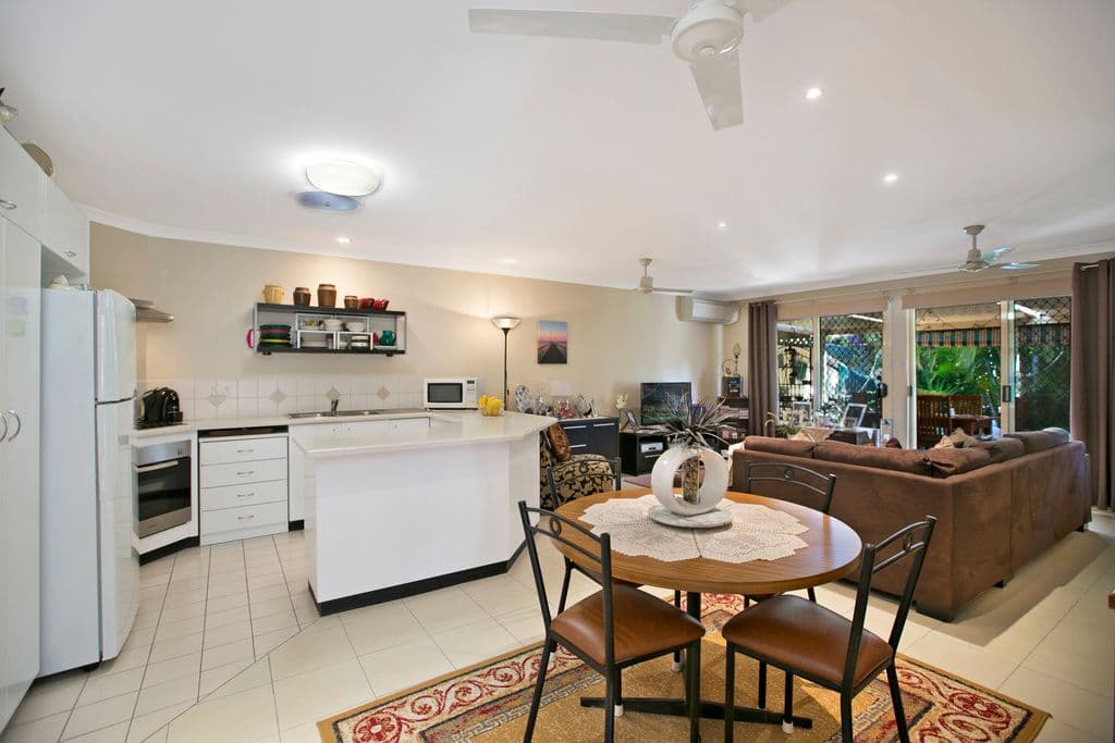 10-18 Barron Road, BIRKDALE QLD 4159, Birkdale - Thumbnail 2