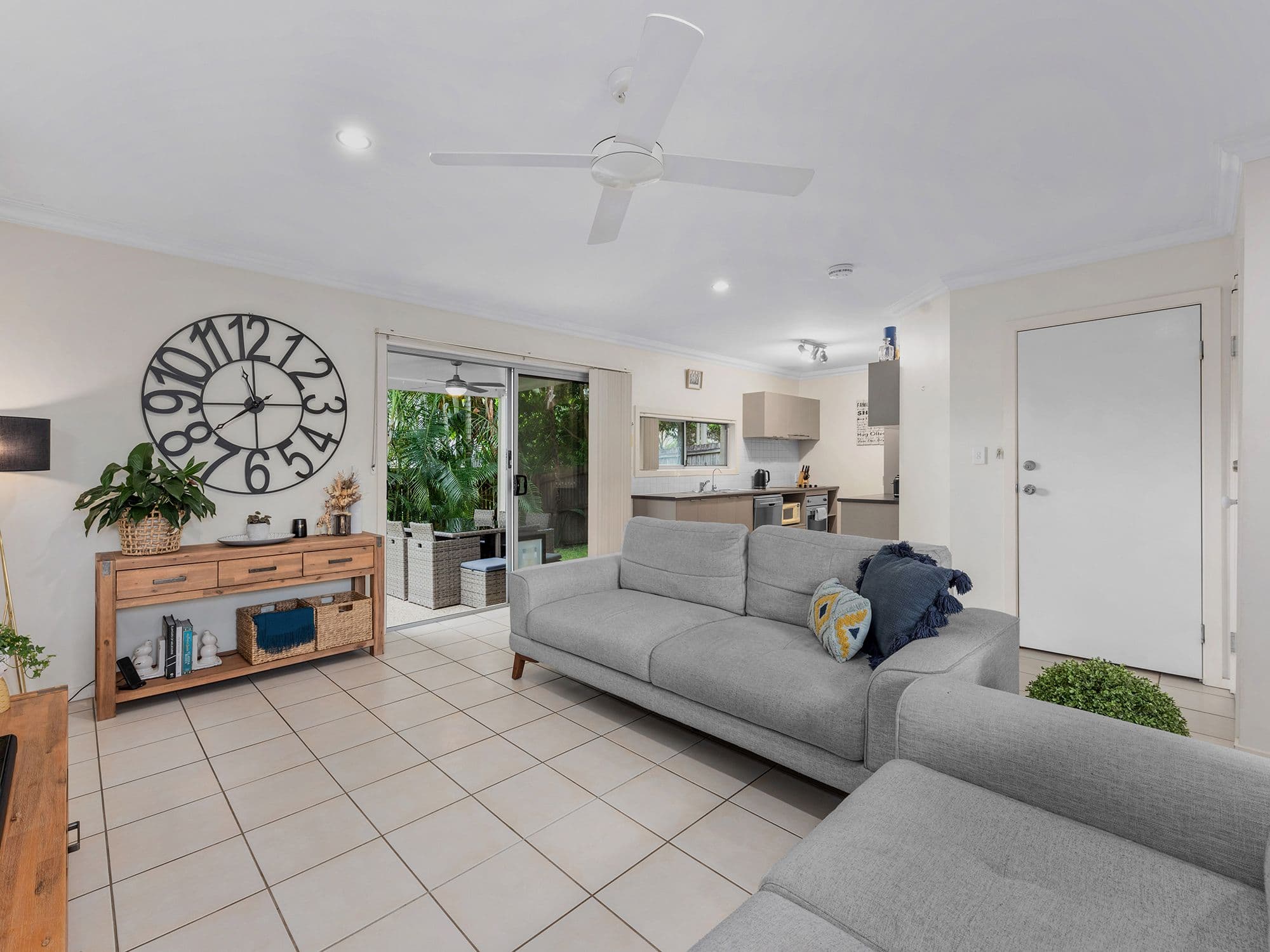 58 Kates Street, Morningside QLD 4170, Morningside - Thumbnail 2