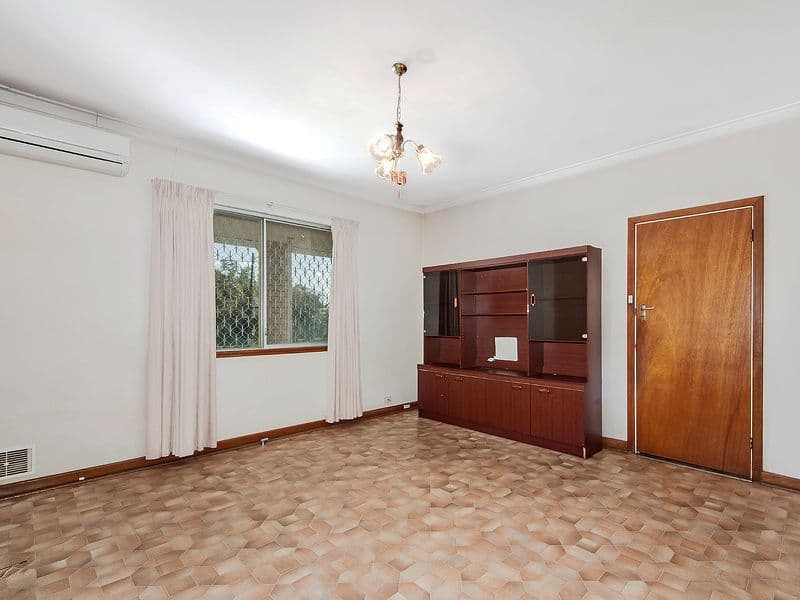 18 Victoria Parade, Midvale WA 6056, Midvale - Thumbnail 3
