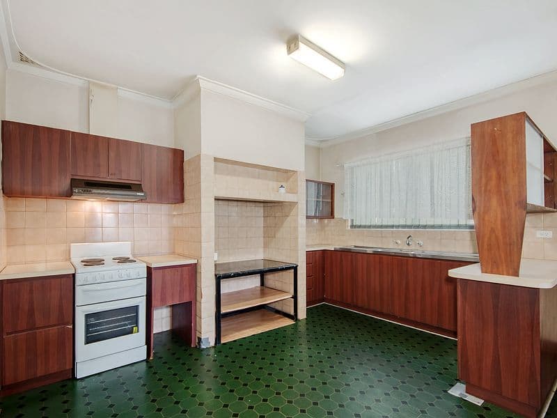 18 Victoria Parade, Midvale WA 6056, Midvale - Thumbnail 4