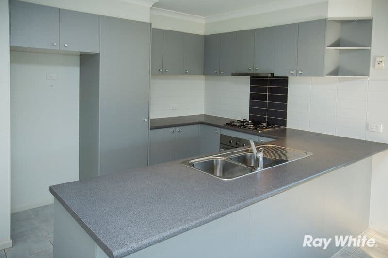 55 Pomegranate Way, PAKENHAM VIC 3810, Pakenham - Thumbnail 3