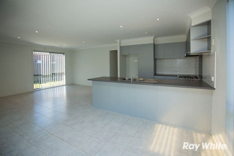 55 Pomegranate Way, PAKENHAM VIC 3810, Pakenham - Thumbnail 8
