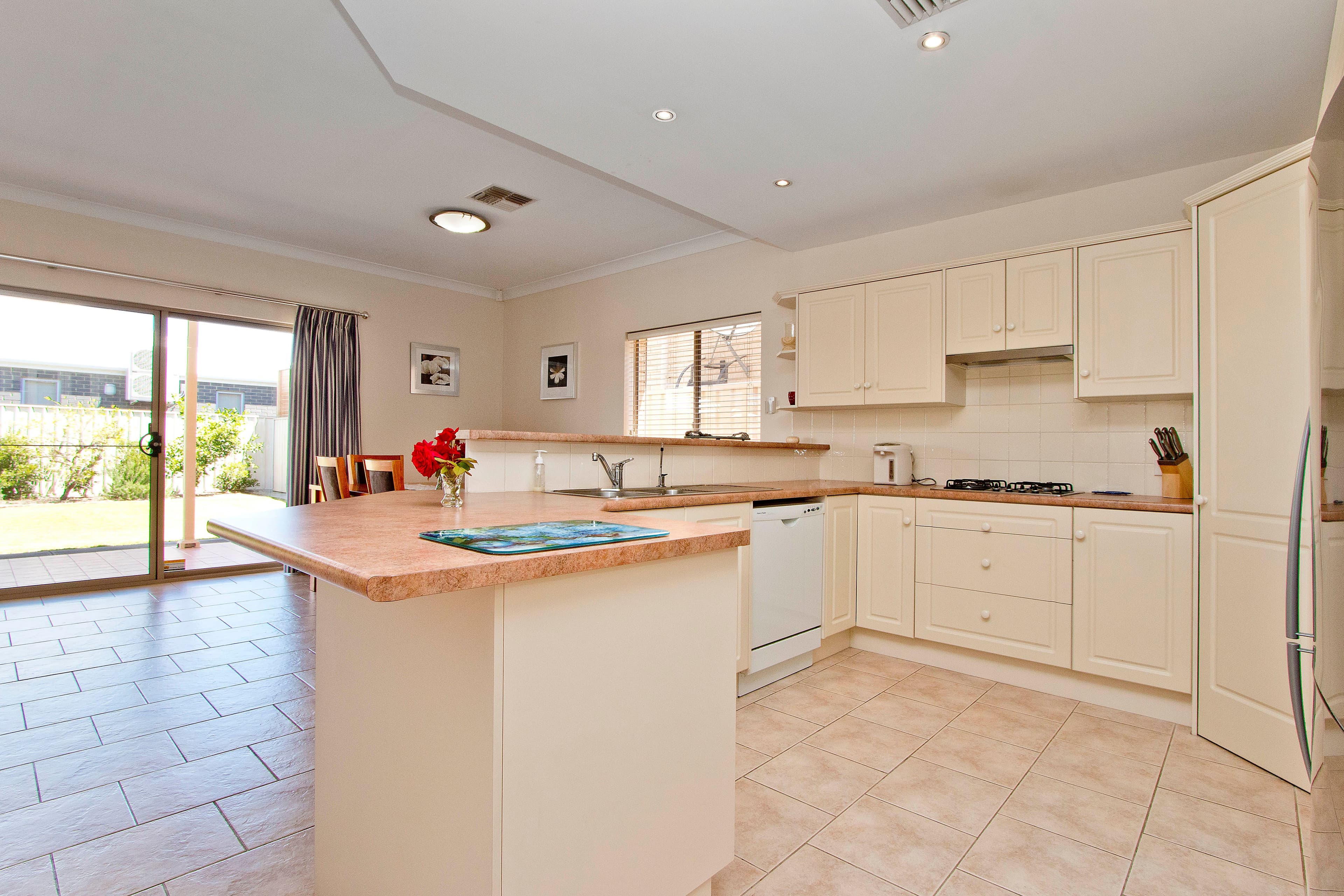 566 Grange Road, Henley Beach SA 5022, Henley Beach - Thumbnail 4
