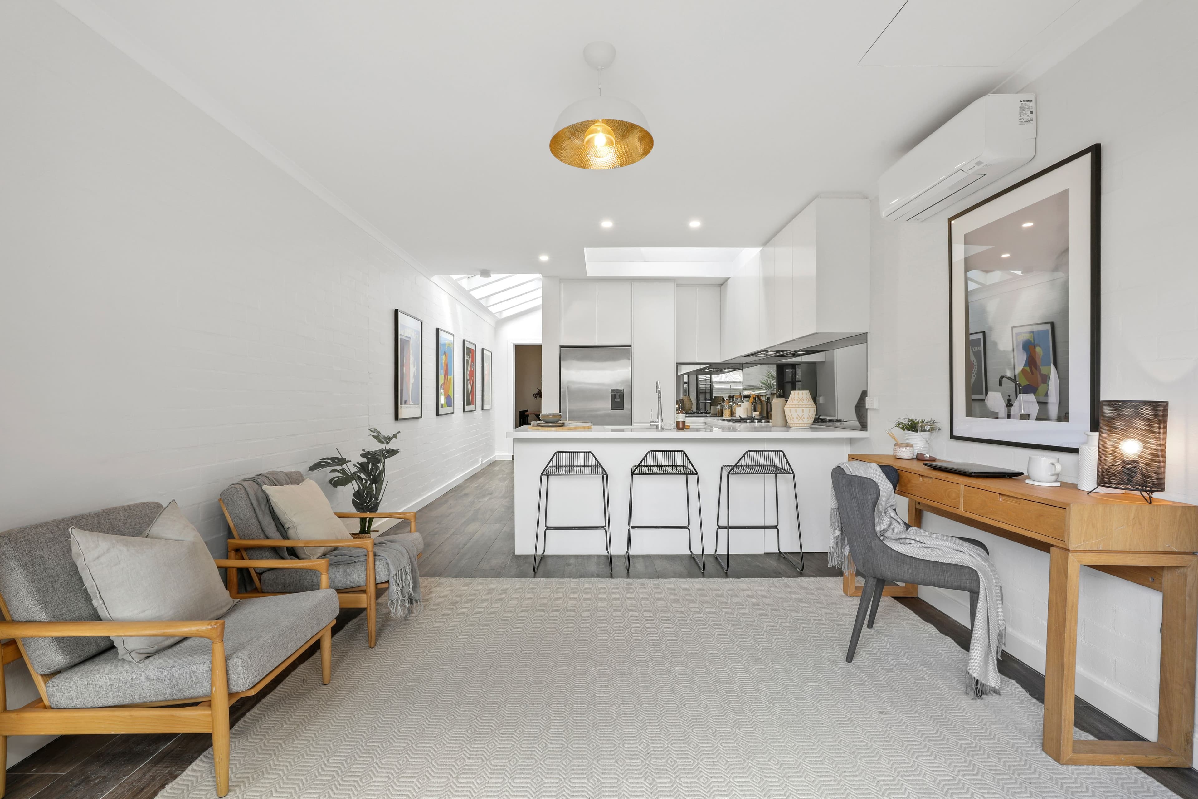 25 Laura Street, Newtown NSW 2042, Newtown - Thumbnail 2
