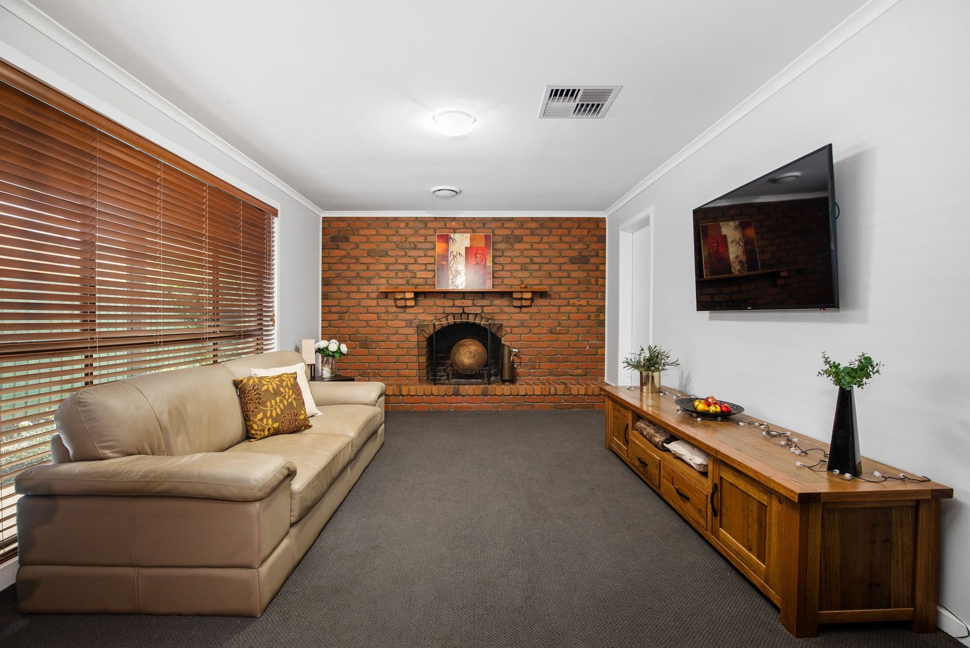 4 Carson Crescent, Hoppers Crossing VIC 3029, Hoppers Crossing - Thumbnail 3