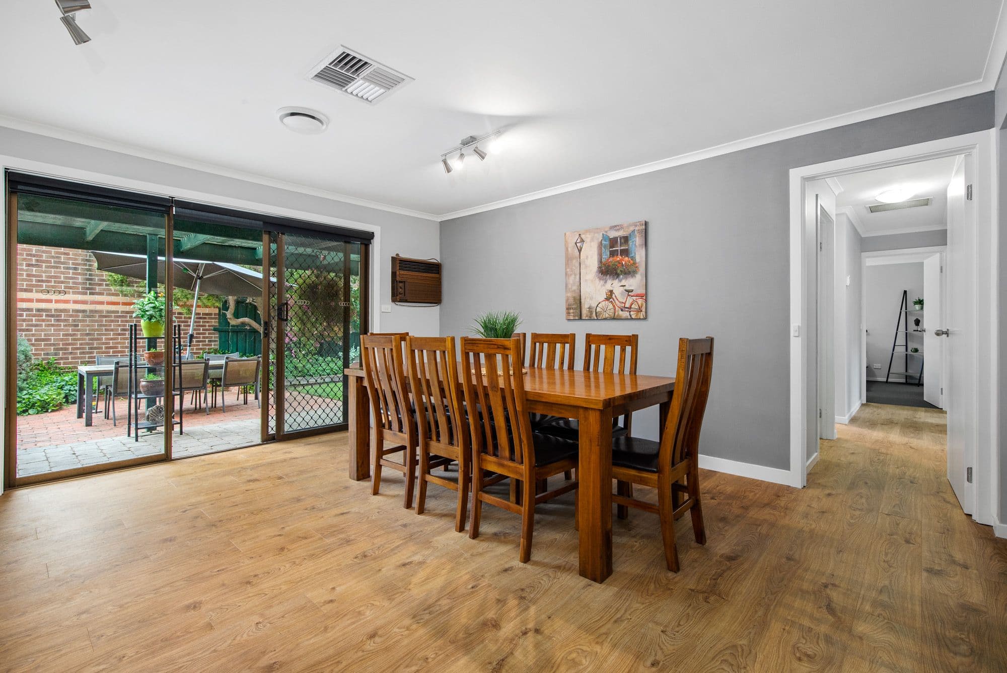 4 Carson Crescent, Hoppers Crossing VIC 3029, Hoppers Crossing - Thumbnail 6