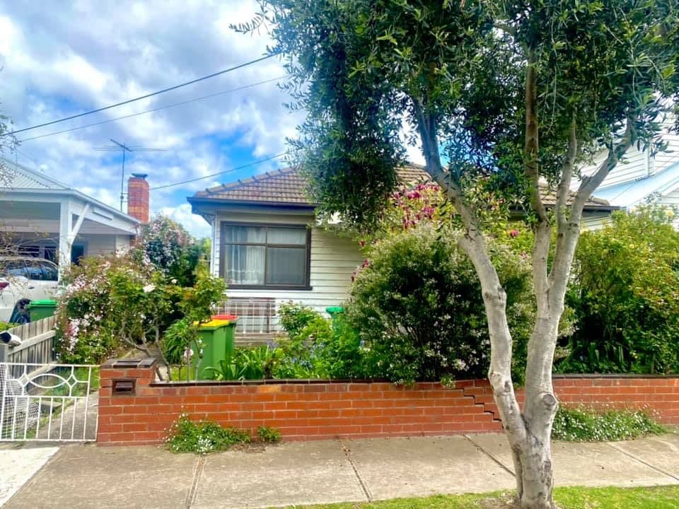 8 Walden Street, West Footscray VIC 3012, West Footscray - Image 1