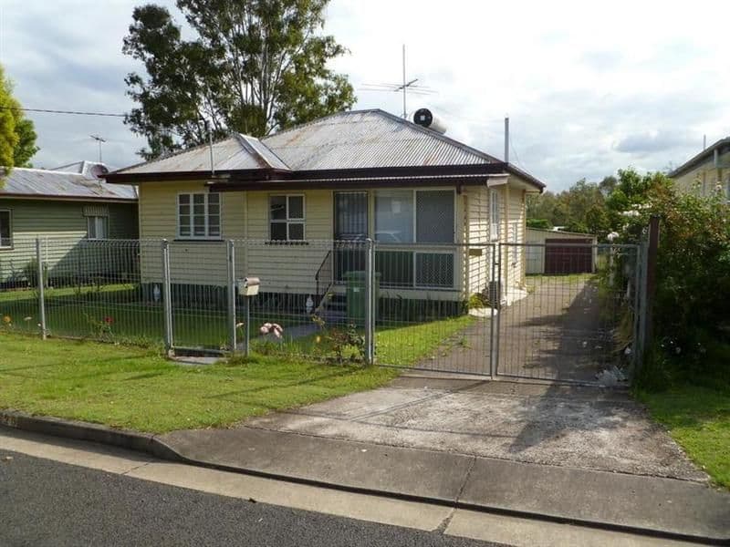 25 Vineyard Street, One Mile QLD 4305, One Mile - Image 1