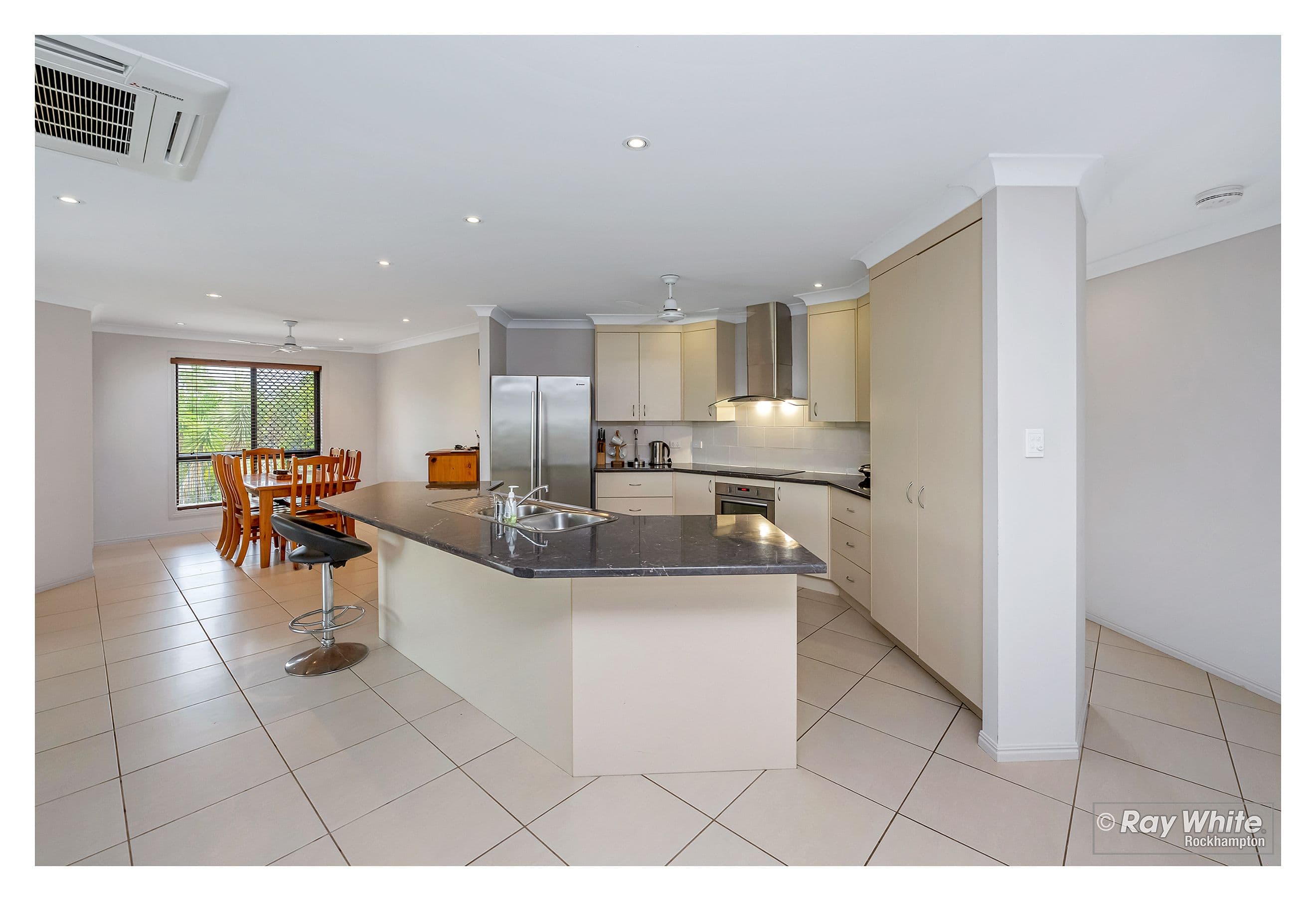 10 Samuel Place, Rockyview QLD 4701, Rockyview - Thumbnail 4