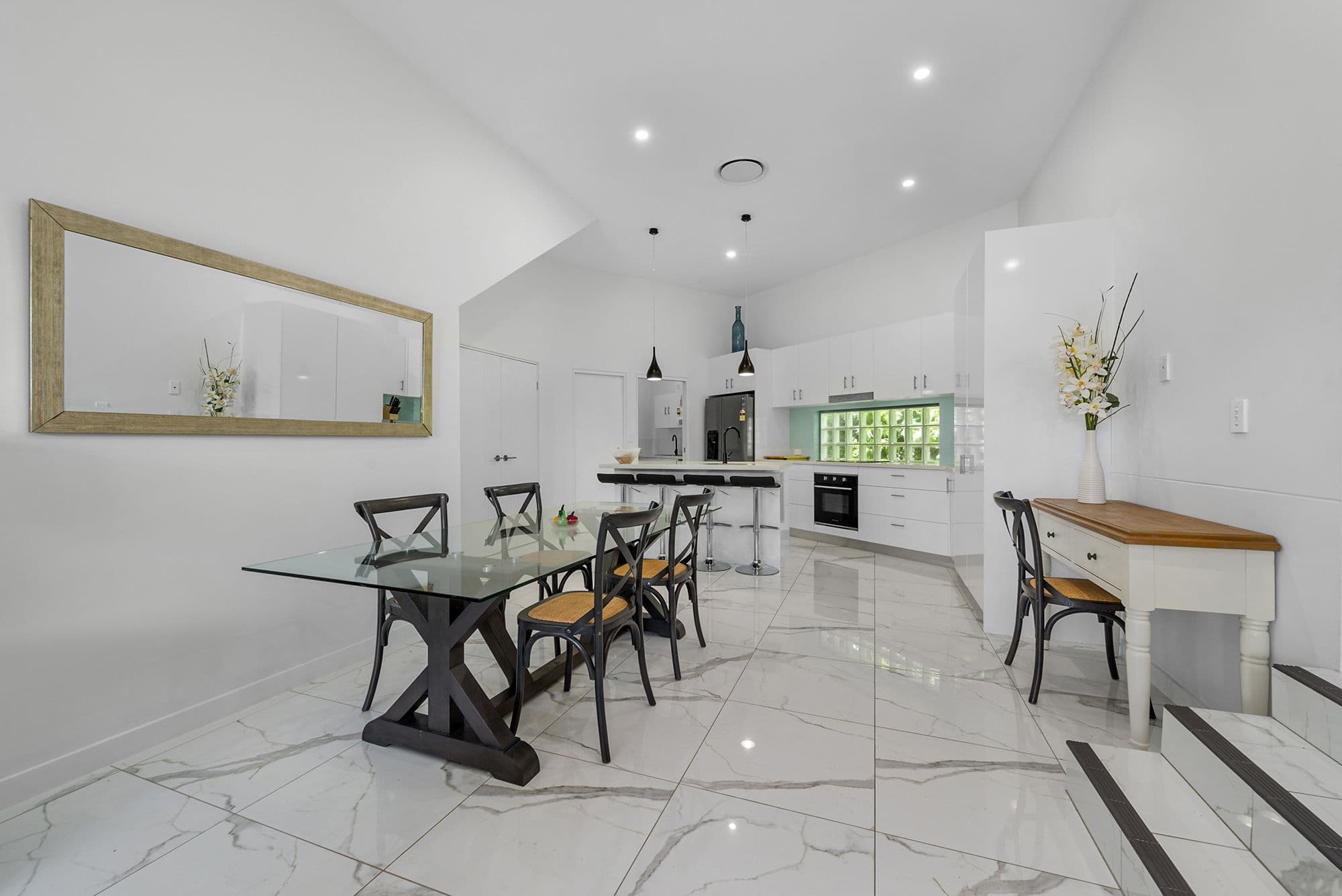 22 Frederick Street, Alderley QLD 4051, Alderley - Thumbnail 3